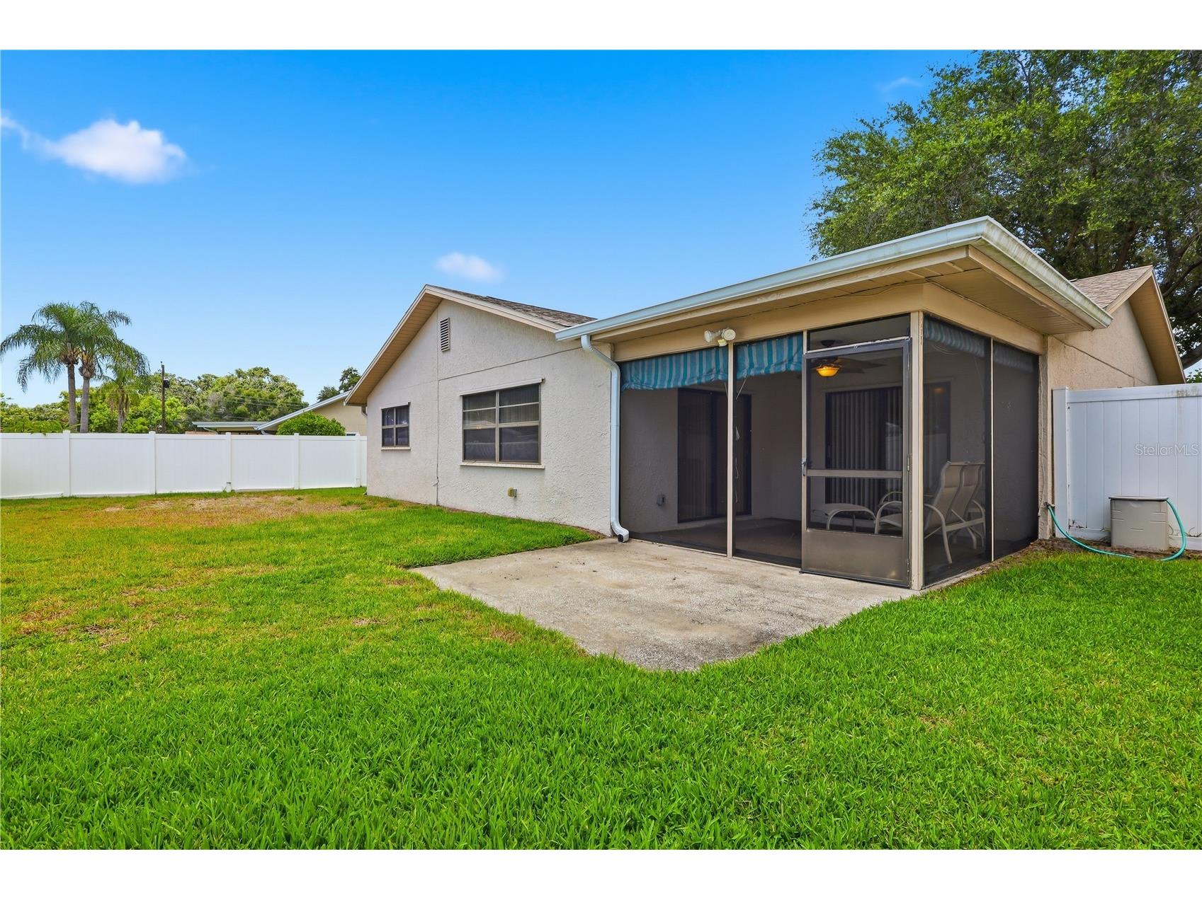 12156 Meadowbrook Lane Largo FL 33774 TB8527605 image25