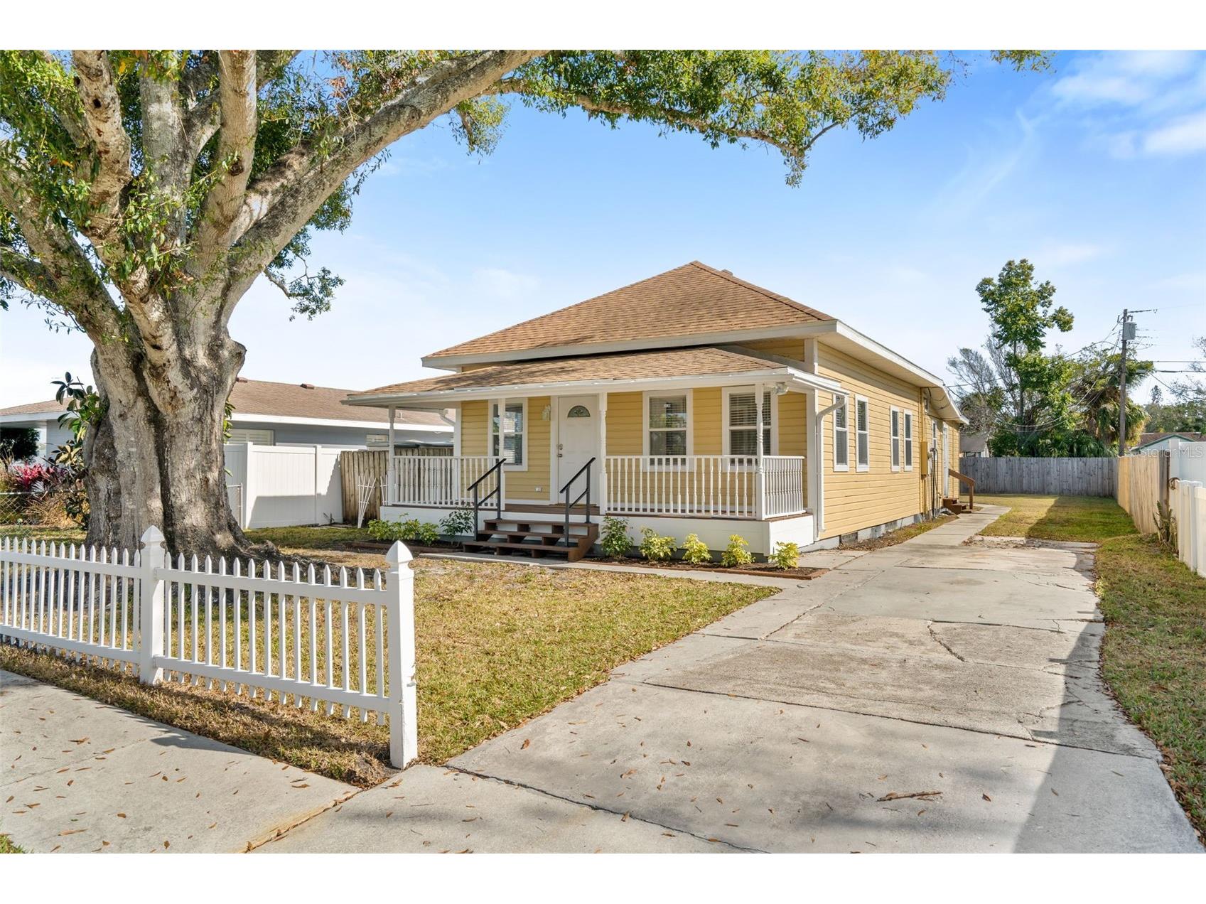 1216 26th Avenue W Palmetto FL 34221 A4676936 image1
