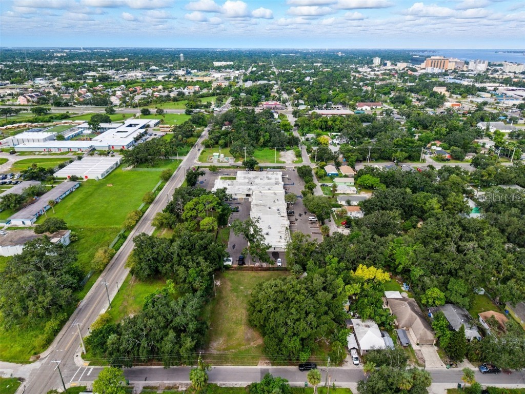 1216 6th Street E Bradenton FL 34208 A4665437 image15