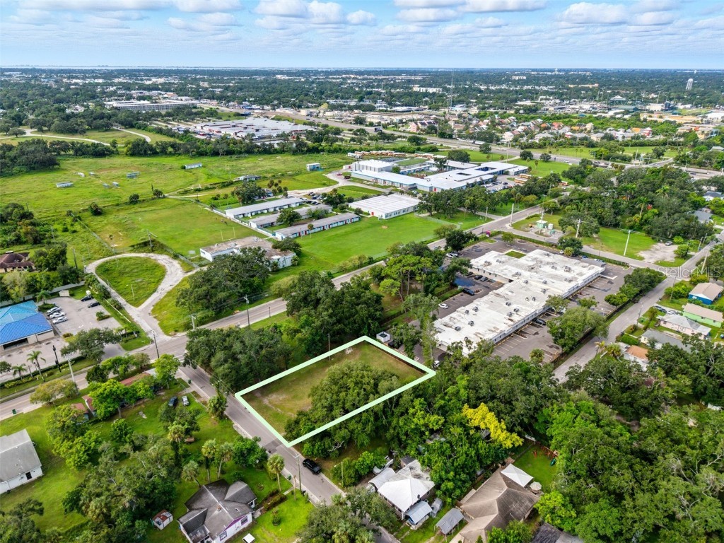 1216 6th Street E Bradenton FL 34208 A4665437 image18