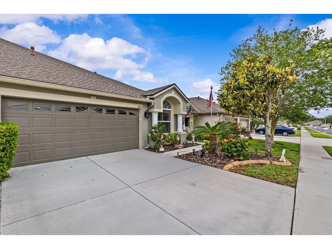 1216 Bensbrooke Drive Wesley Chapel FL 33543 TB8368800 image1