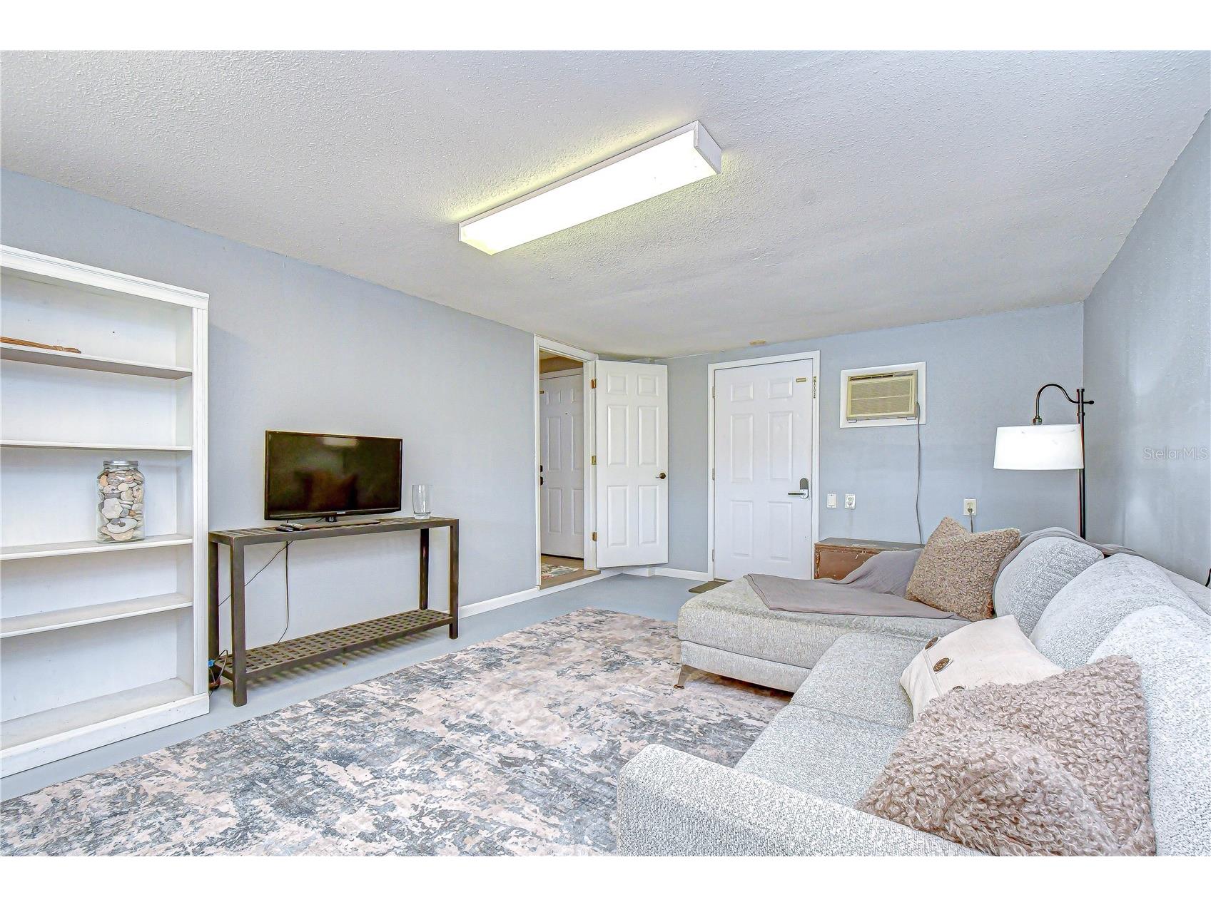 1216 Brandon Lakes Avenue Valrico FL 33594 TB8495506 image19