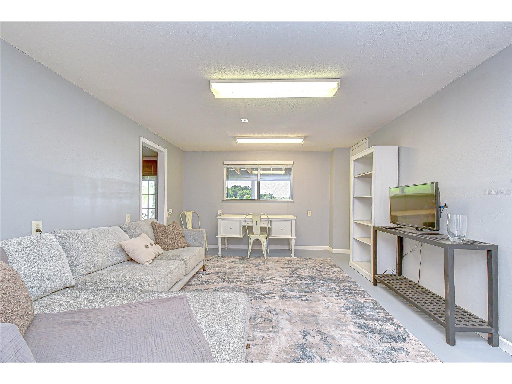 1216 Brandon Lakes Avenue Valrico FL 33594 TB8495506 image20
