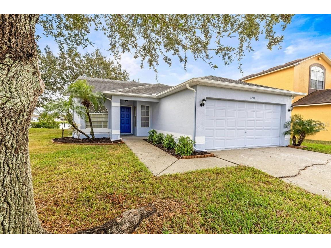 1216 Cressford Place Brandon FL 33511 TB8334070 image1