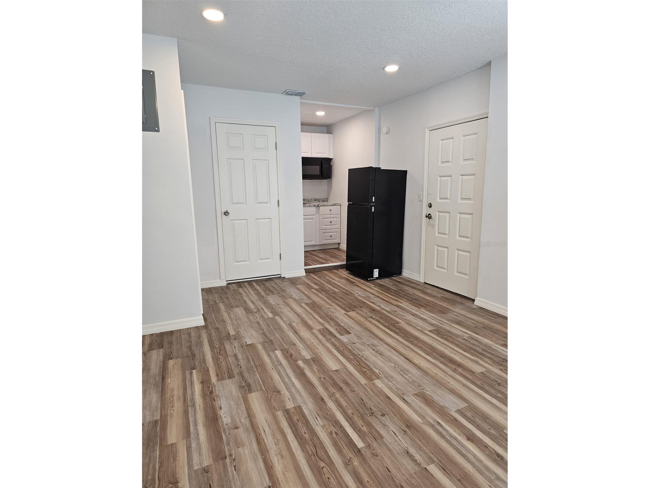 1216 Dickens Avenue Orlando FL 32809 O6422978 image4