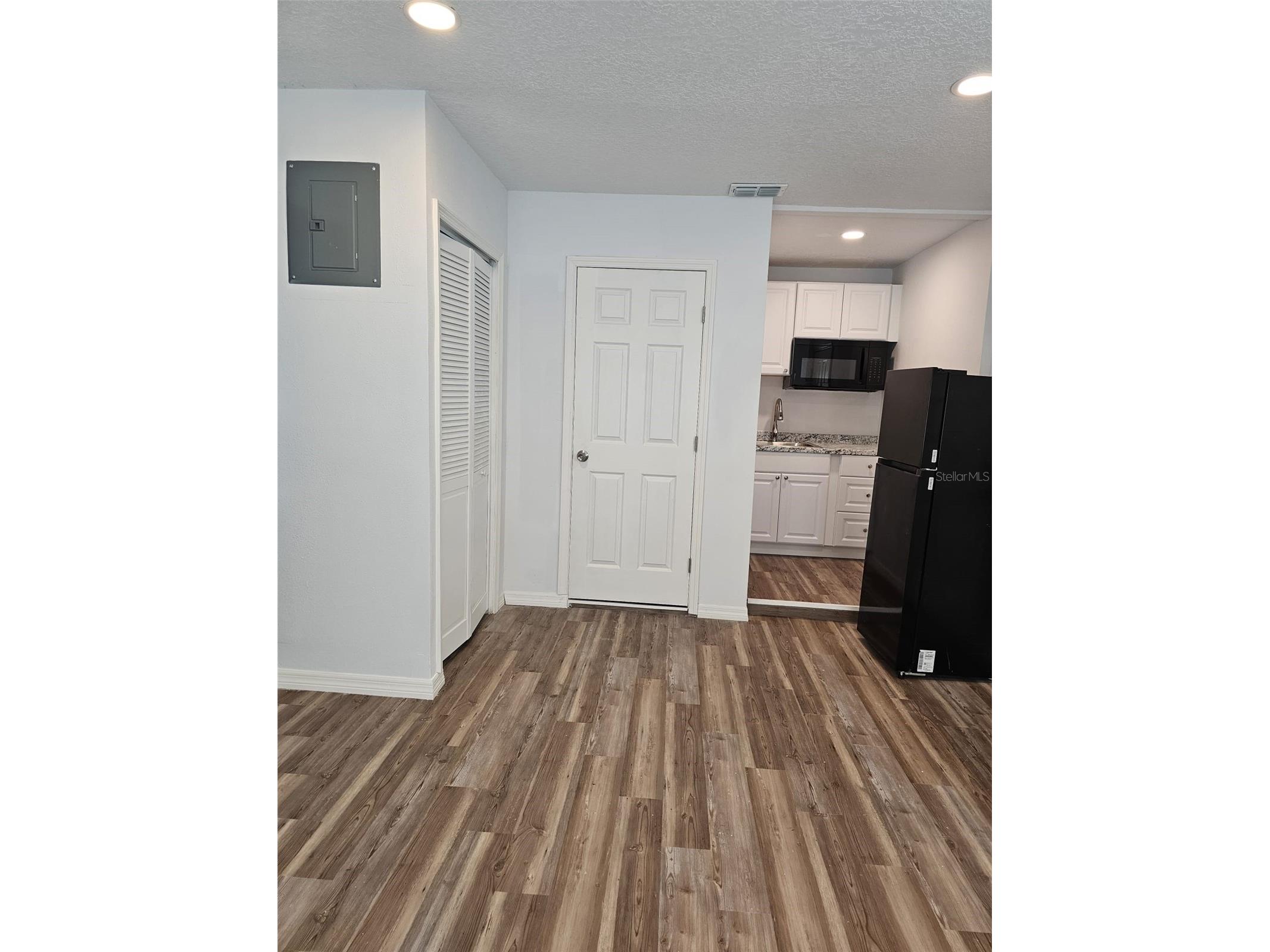 1216 Dickens Avenue Orlando FL 32809 O6422978 image5