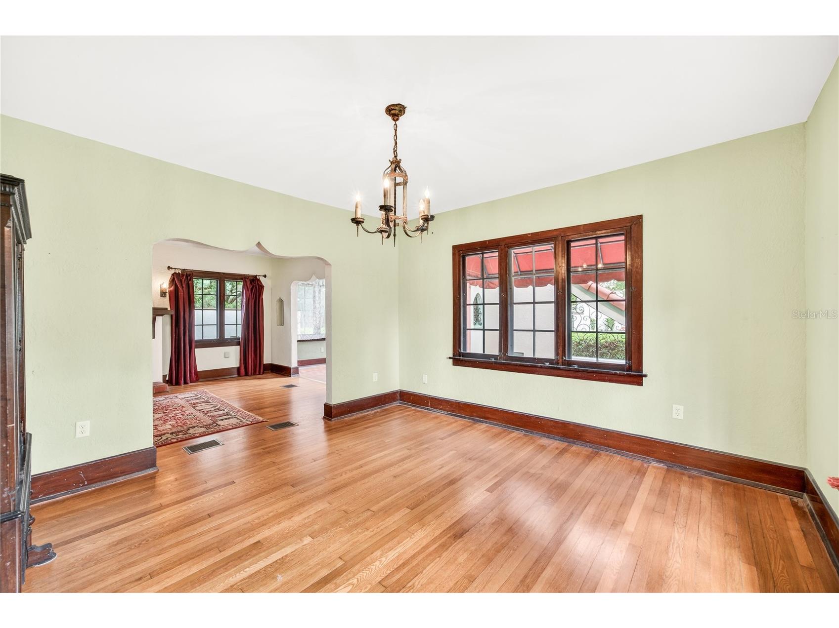 1216 Golden Lane Orlando FL 32804 O6406069 image14