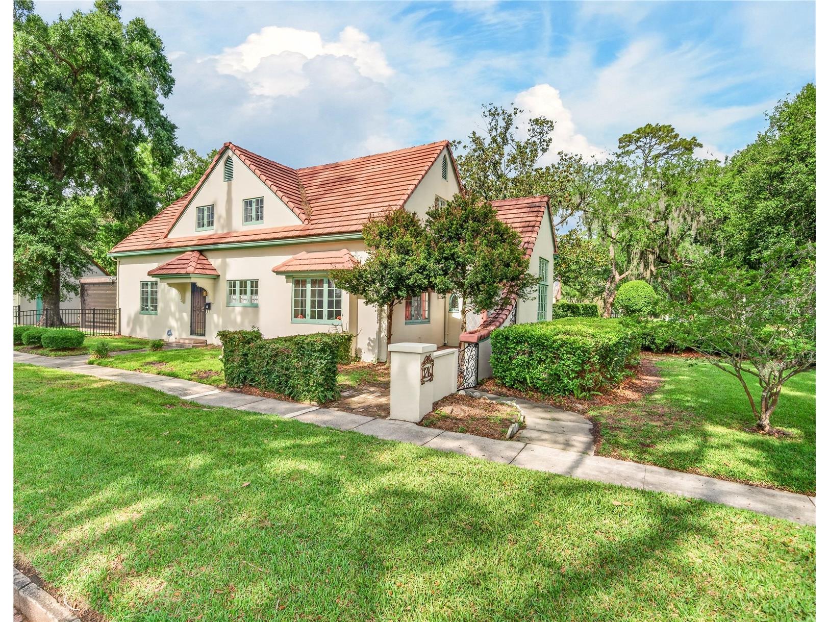 1216 Golden Lane Orlando FL 32804 O6406069 image2