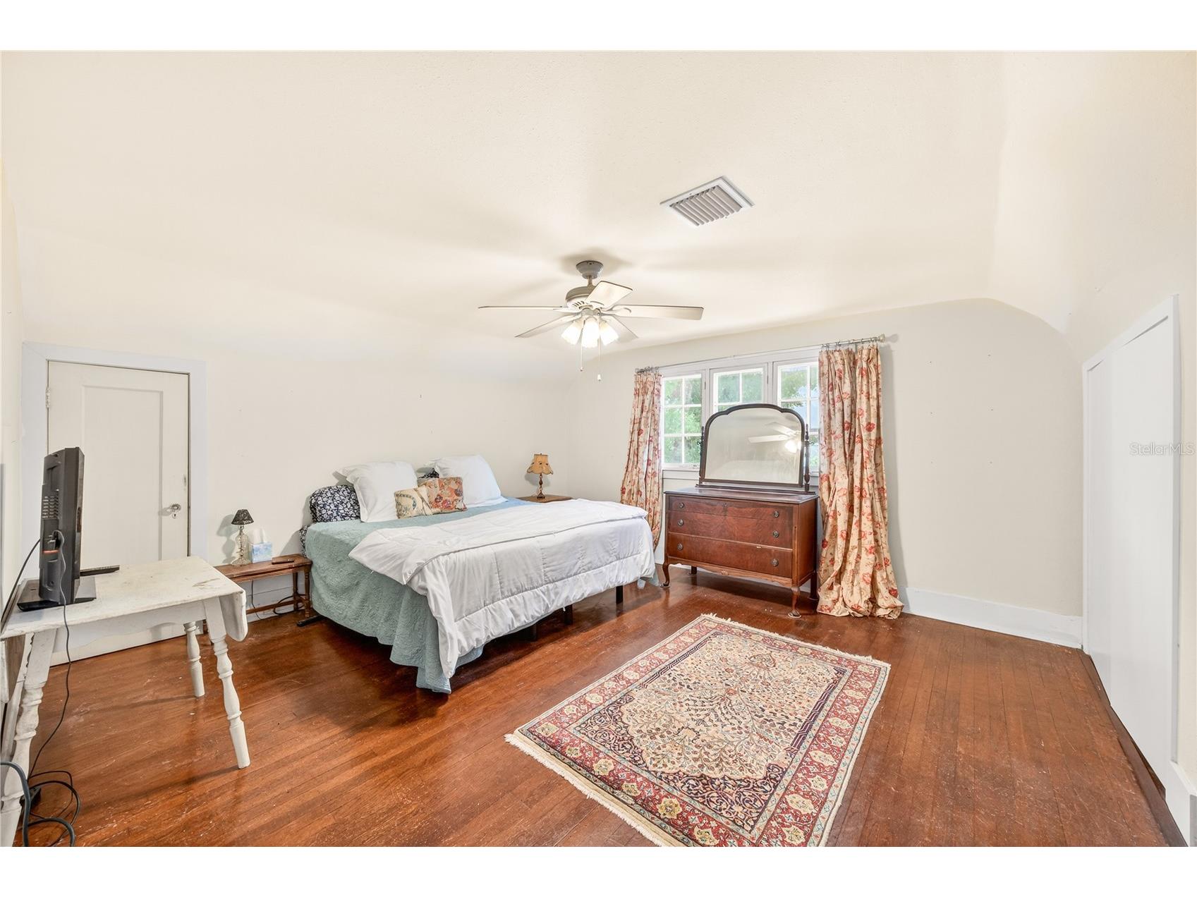 1216 Golden Lane Orlando FL 32804 O6406069 image28