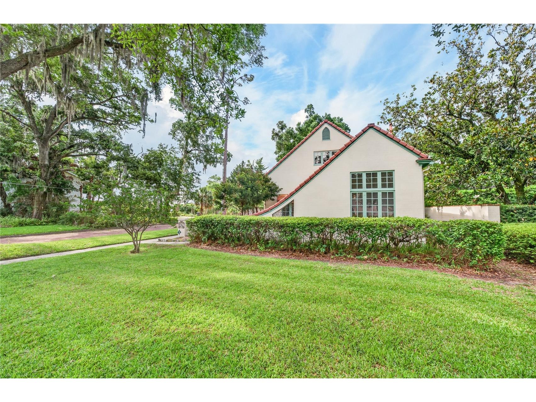 1216 Golden Lane Orlando FL 32804 O6406069 image4