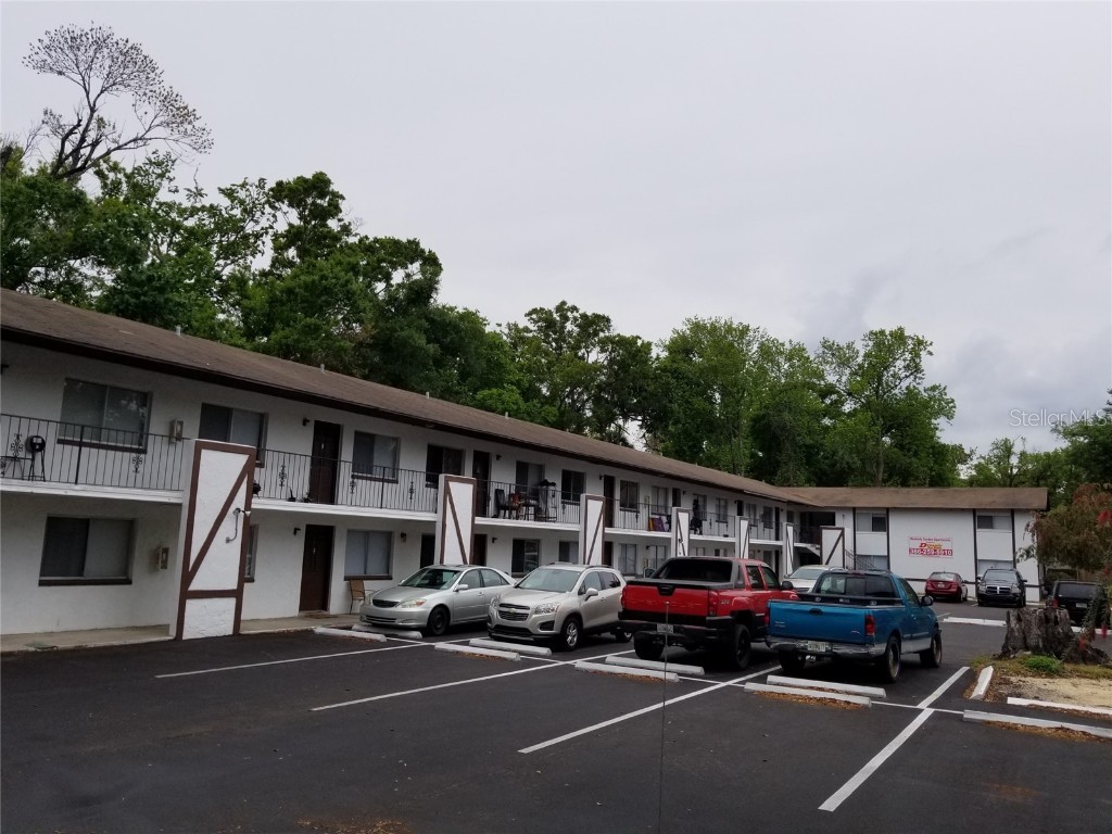 1216 Kennedy Road #10 Daytona Beach FL 32117 V4935414 image1