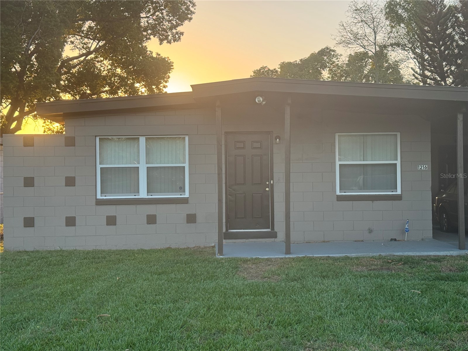 1216 Lawne Boulevard Orlando FL 32808 - LAKE LAWNE O6399973 image2