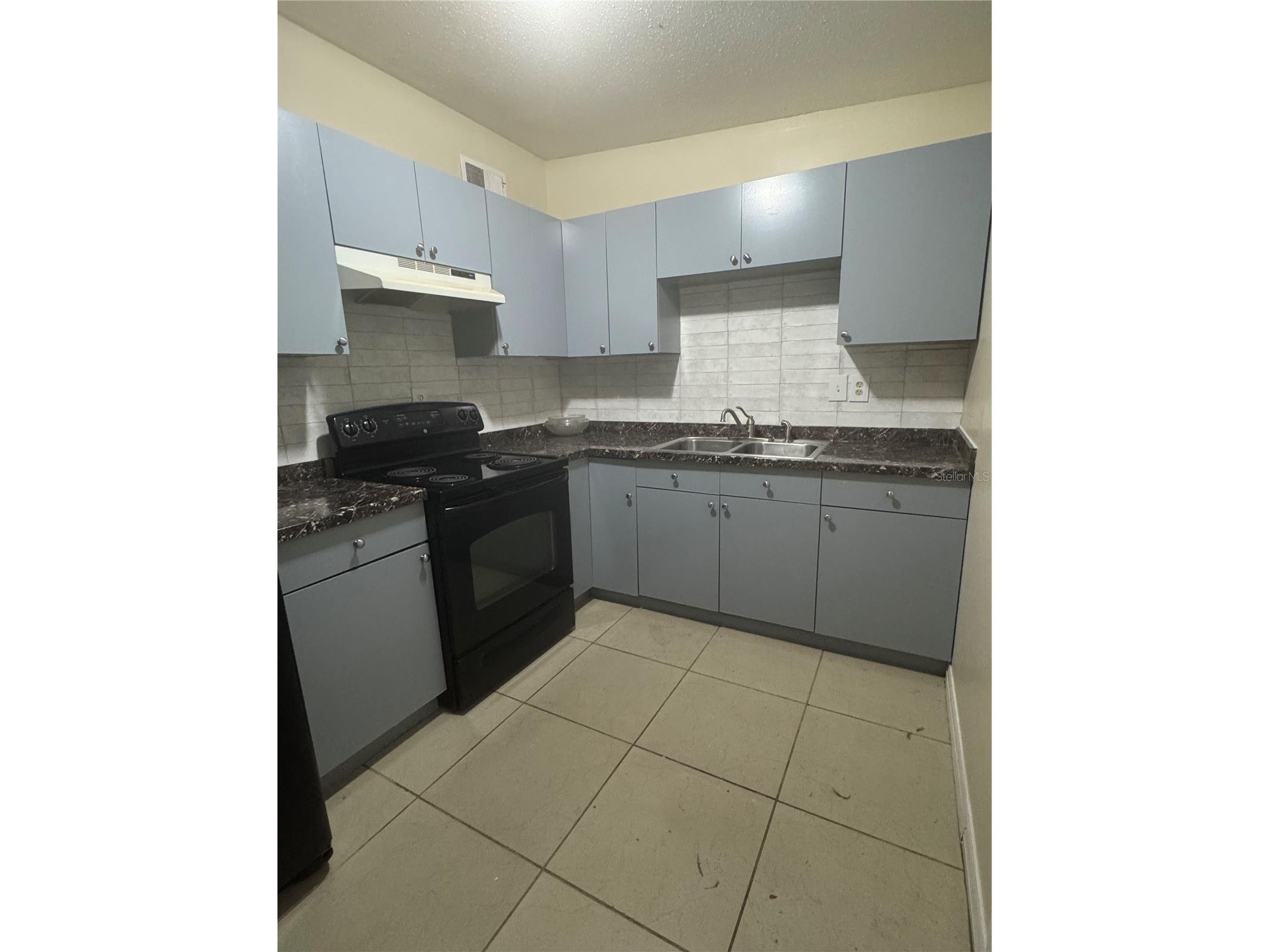 1216 Lawne Boulevard Orlando FL 32808 - LAKE LAWNE O6399973 image4