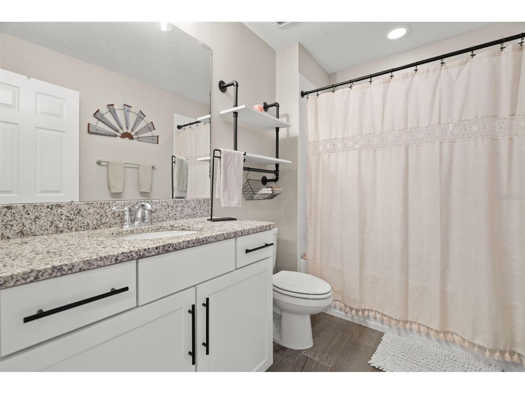 1216 Multiflora Loop Lutz FL 33558 TB8453691 image24