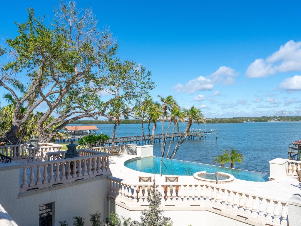 1216 N Casey Key Road Osprey FL 34229 - THE GULF AND SARASOTA BAY A4643654 image33