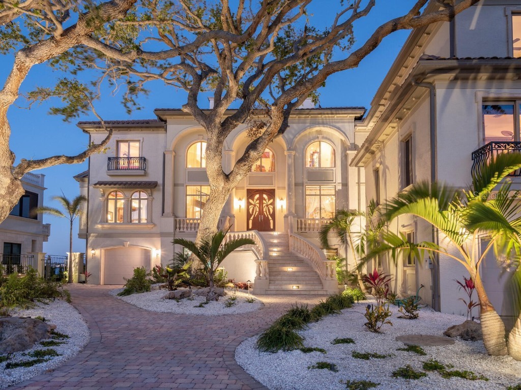 1216 N Casey Key Road Osprey FL 34229 - THE GULF AND SARASOTA BAY A4643654 image4