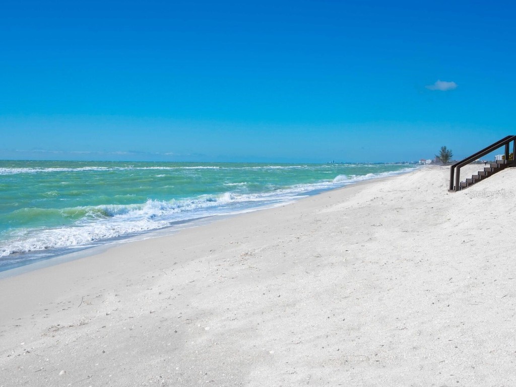 1216 N Casey Key Road Osprey FL 34229 - THE GULF AND SARASOTA BAY A4643654 image44