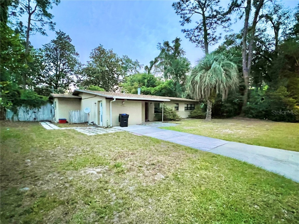 1216 NE 17th Avenue Gainesville FL 32609 GC521931 image1