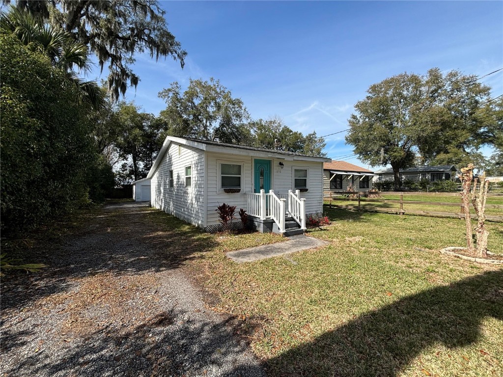 1216 NE 9th Avenue Ocala FL 34470 OM671083 image1