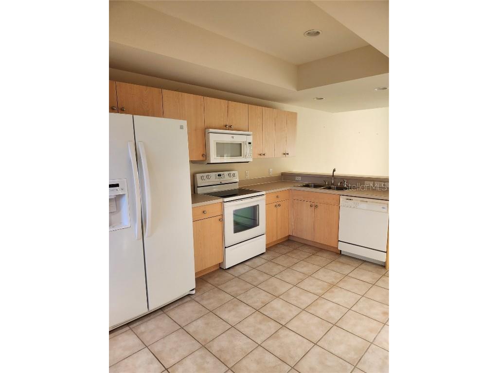 1216 Rio De Janeiro Avenue #301 Punta Gorda FL 33983 C7511248 image3