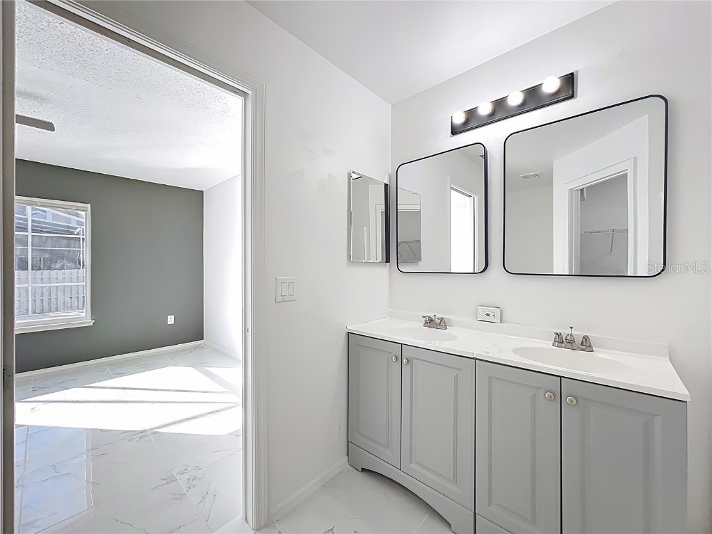 1216 Sandbrook Drive Orlando FL 32824 A4676331 image35