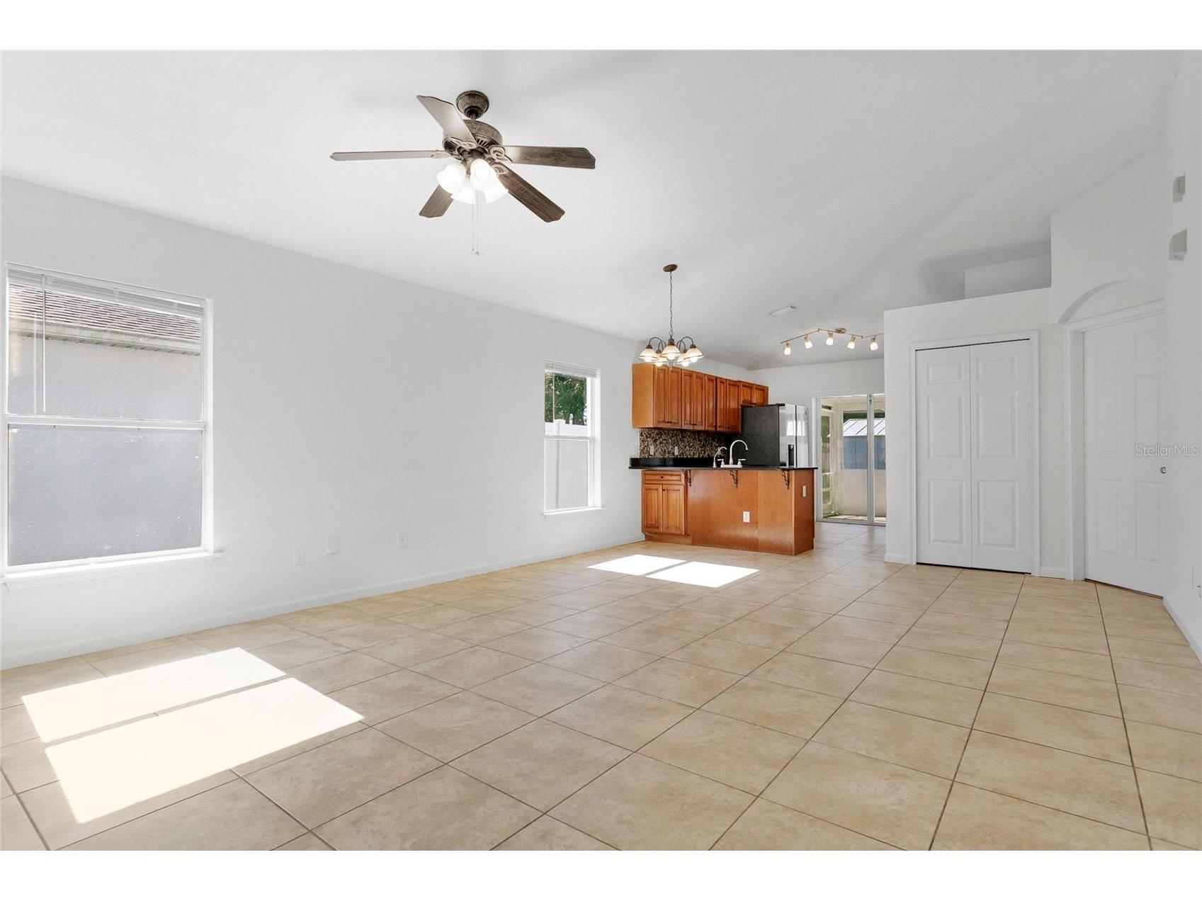 1216 Selma Avenue Orlando FL 32825 O6378420 image3