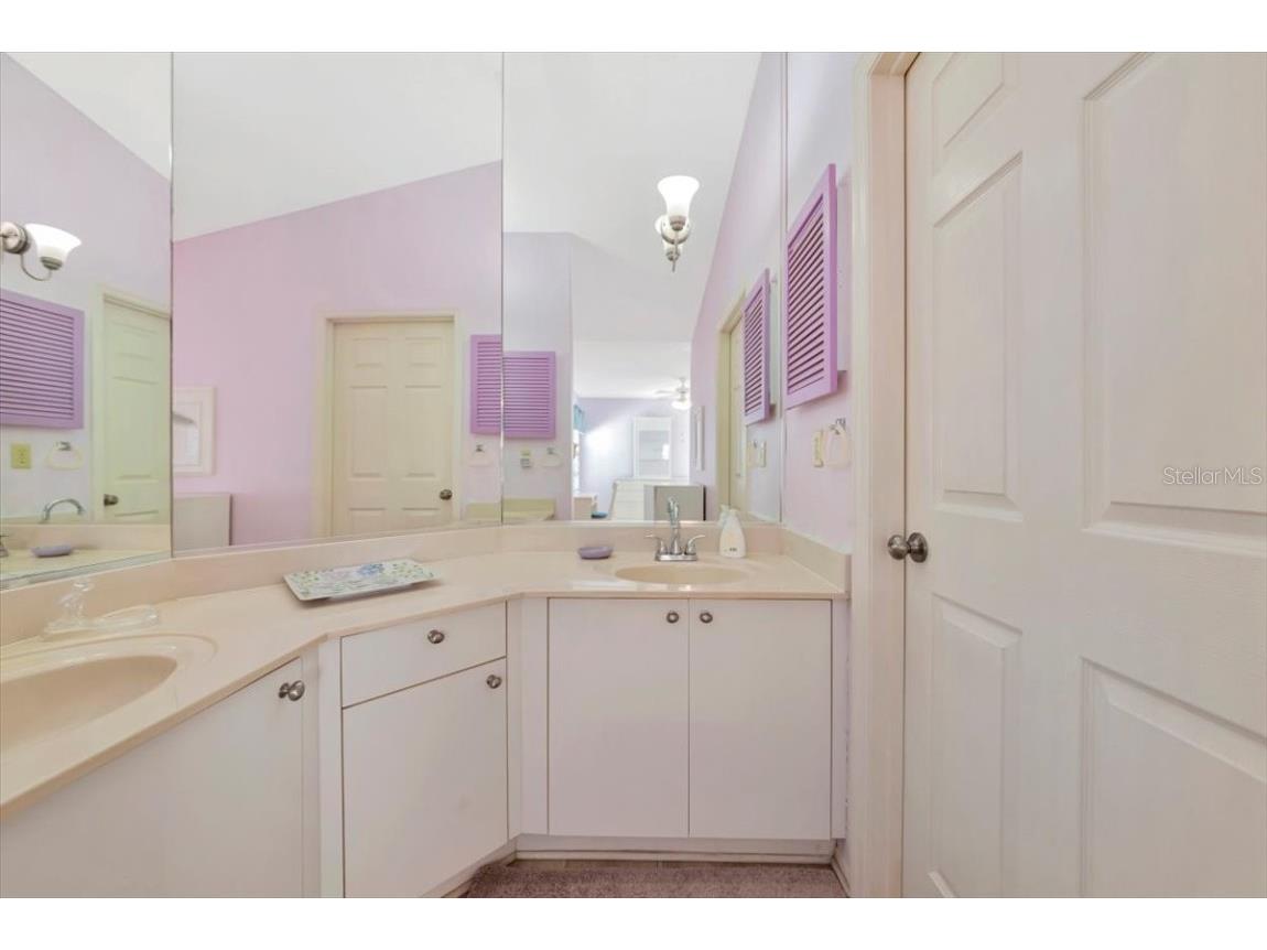 1216 Spoonbill Landings Circle Bradenton FL 34209 A4671566 image16