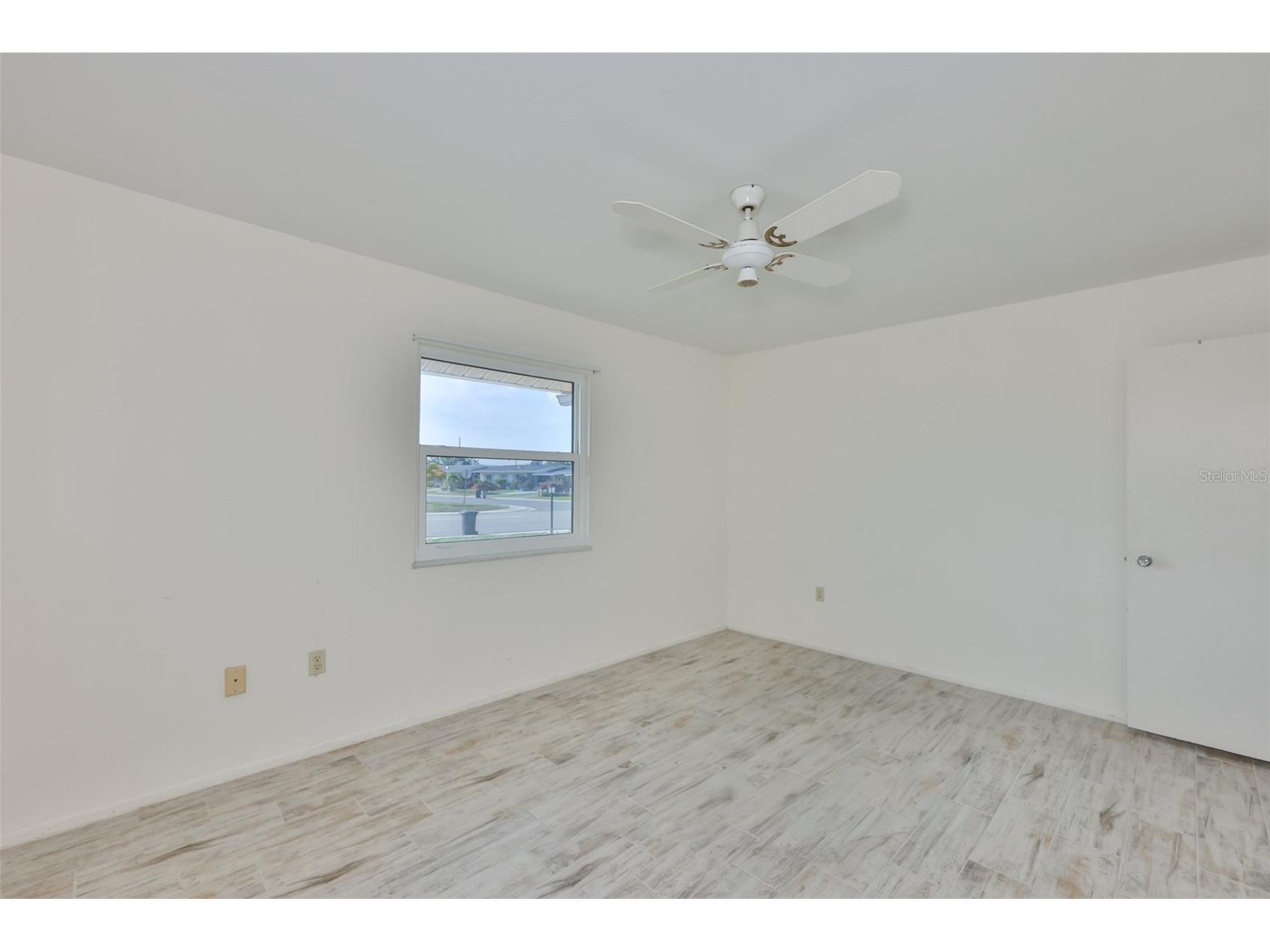 1216 Valley Forge Boulevard Sun City Center FL 33573 TB8513072 image15
