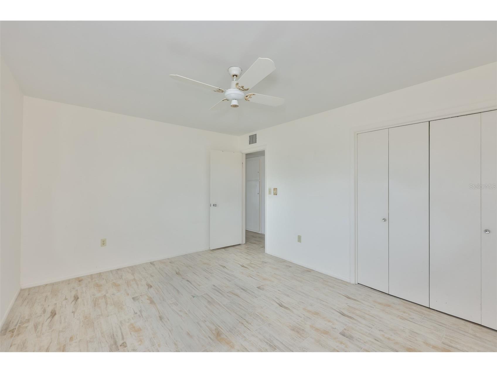 1216 Valley Forge Boulevard Sun City Center FL 33573 TB8513072 image17