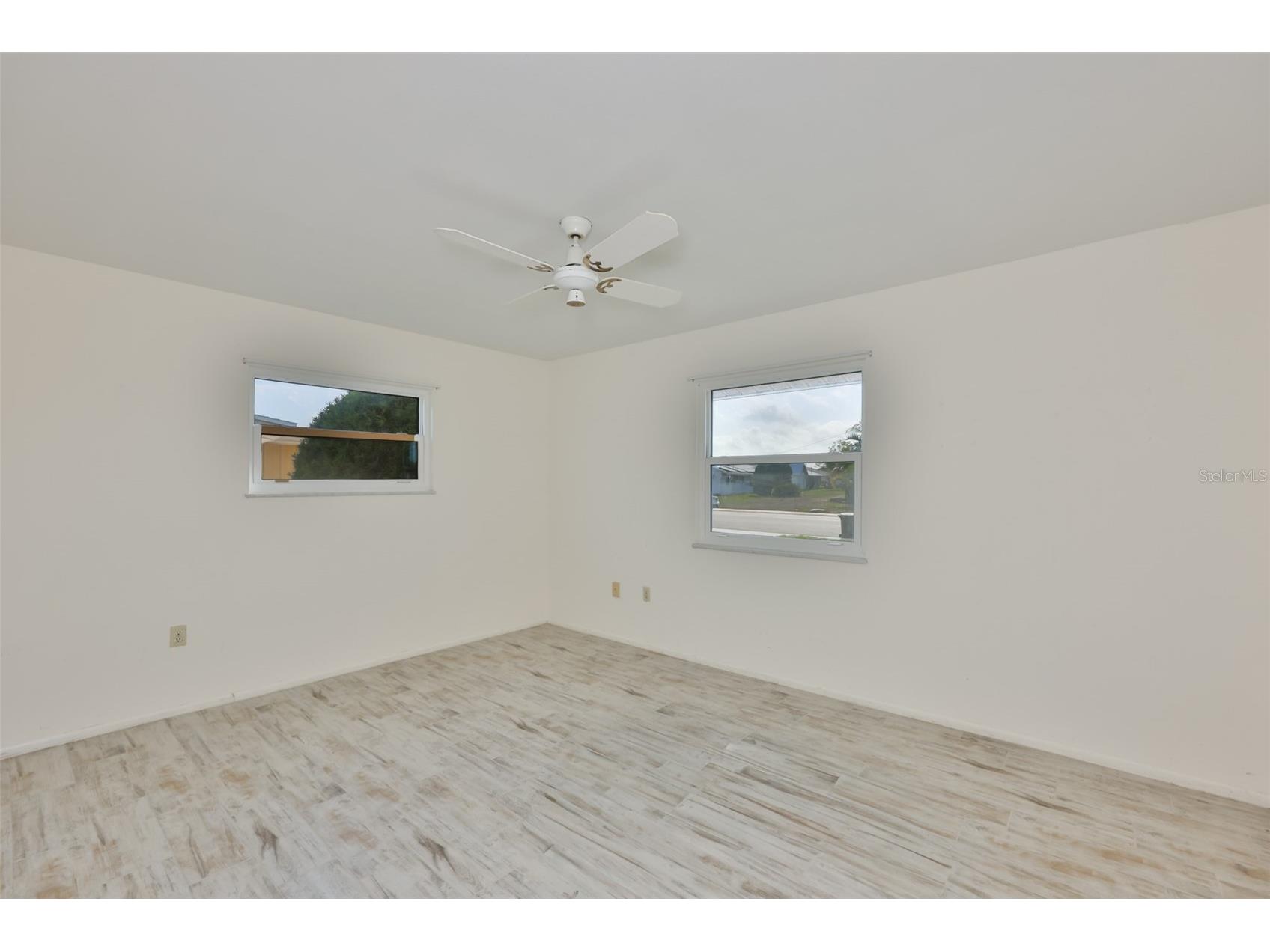 1216 Valley Forge Boulevard Sun City Center FL 33573 TB8513072 image19