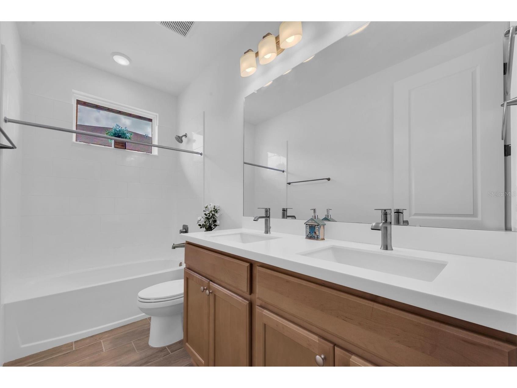 12163 Stirrup Drive Dade City FL 33525 TB8490388 image11