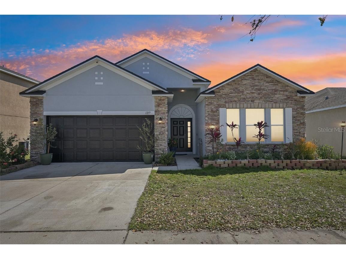 1217 Alhambra Crest Drive Ruskin FL 33570 TB8362277 image1
