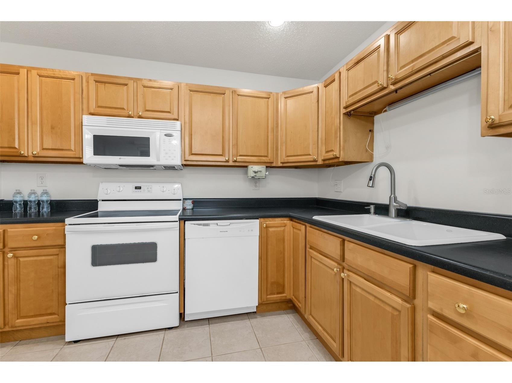 1217 Aqui Esta Drive #5 Punta Gorda FL 33950 C7526755 image7