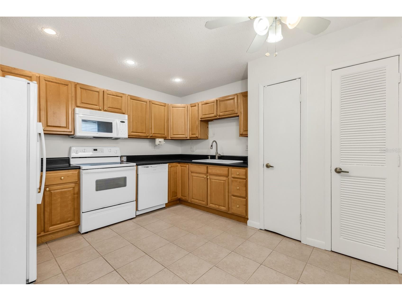 1217 Aqui Esta Drive #5 Punta Gorda FL 33950 C7526755 image8