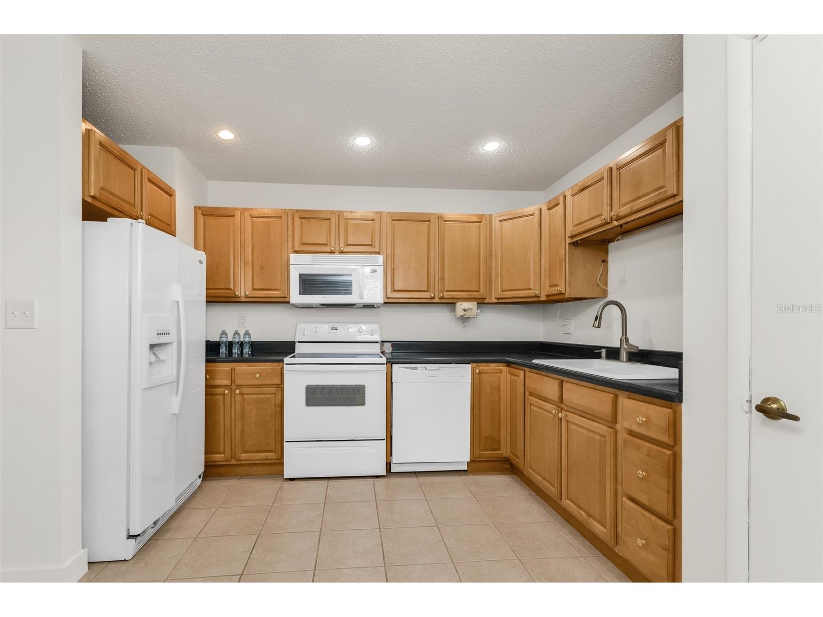 1217 Aqui Esta Drive #5 Punta Gorda FL 33950 C7526755 image9