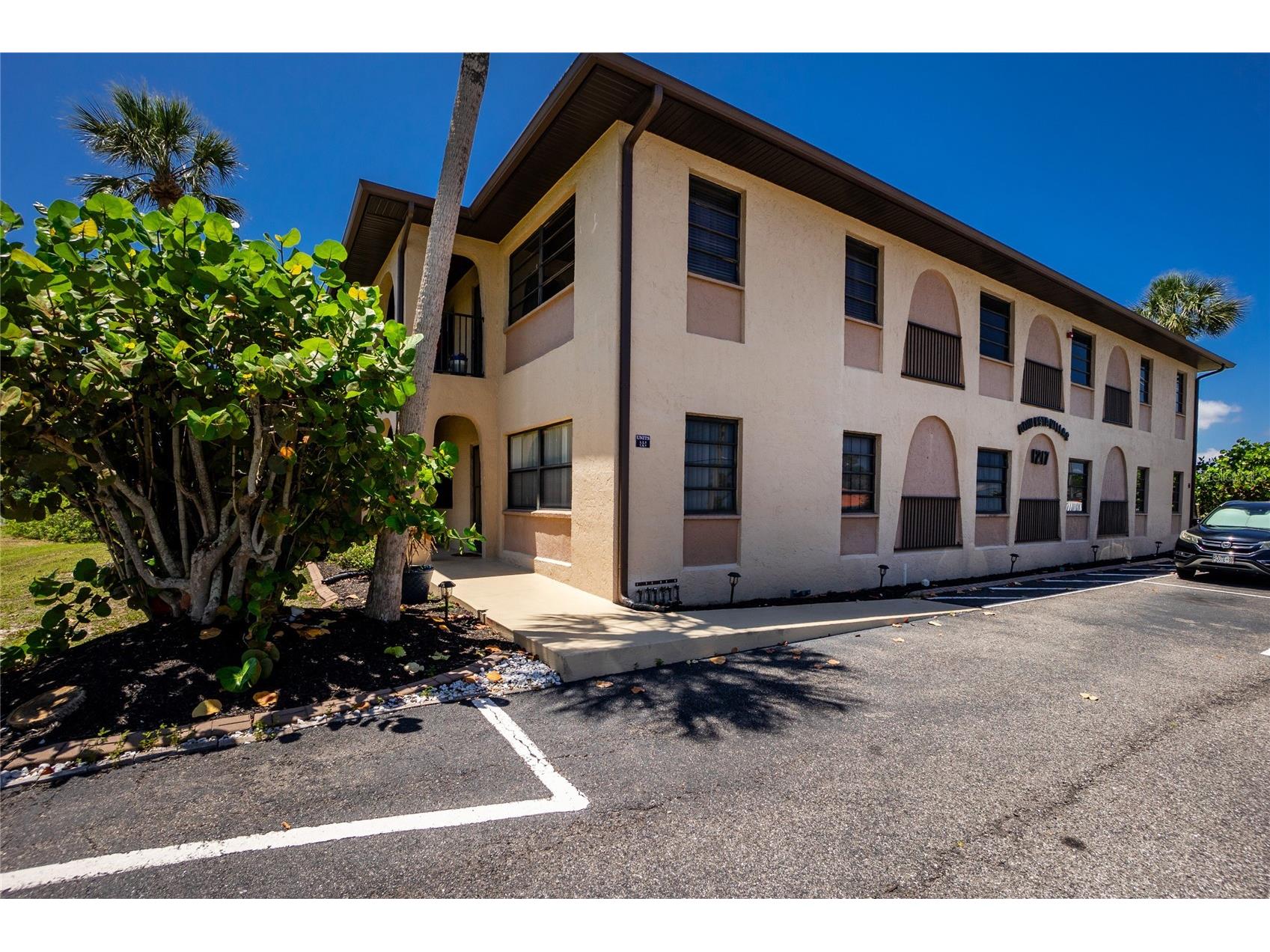 1217 Aqui Esta Drive #8 Punta Gorda FL 33950 C7525531 image47