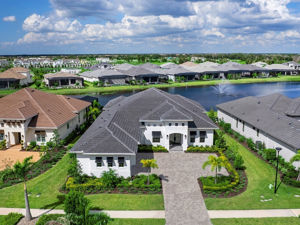 1217 Blue Shell Loop Sarasota FL 34240 A4663918 image1