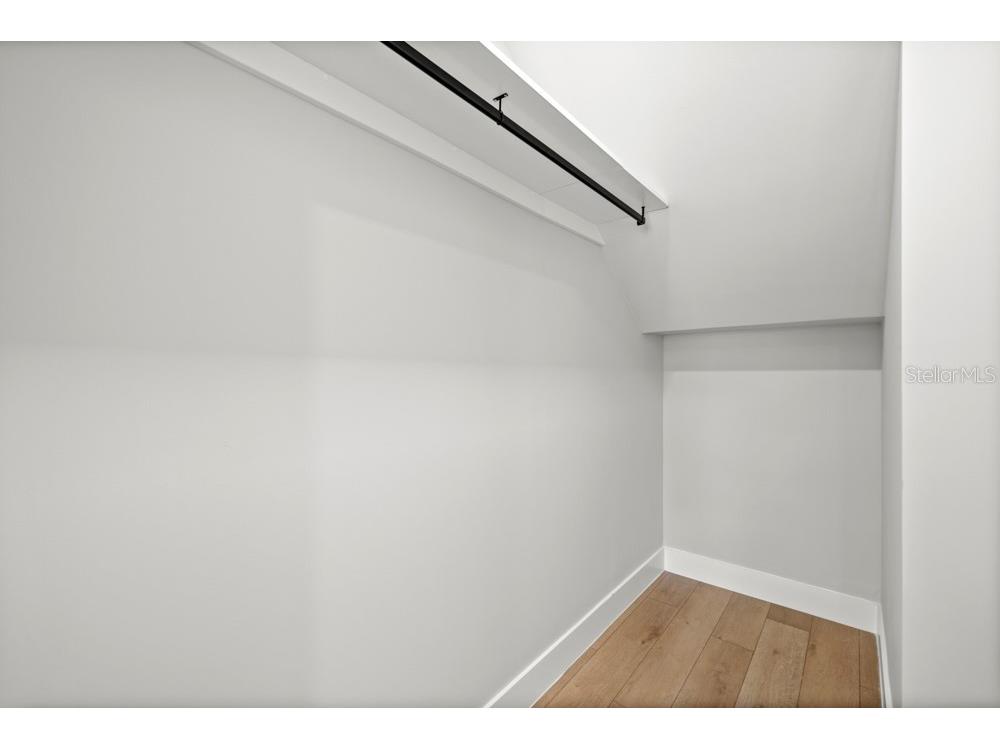 1217 Cloverlawn Avenue Orlando FL 32806 O6378146 image21