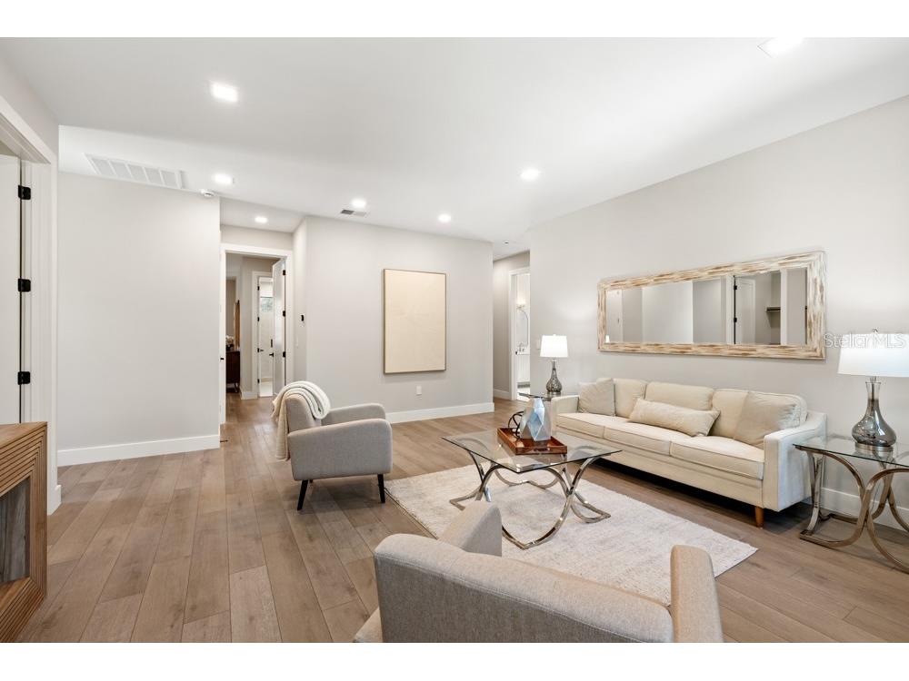 1217 Cloverlawn Avenue Orlando FL 32806 O6378146 image25