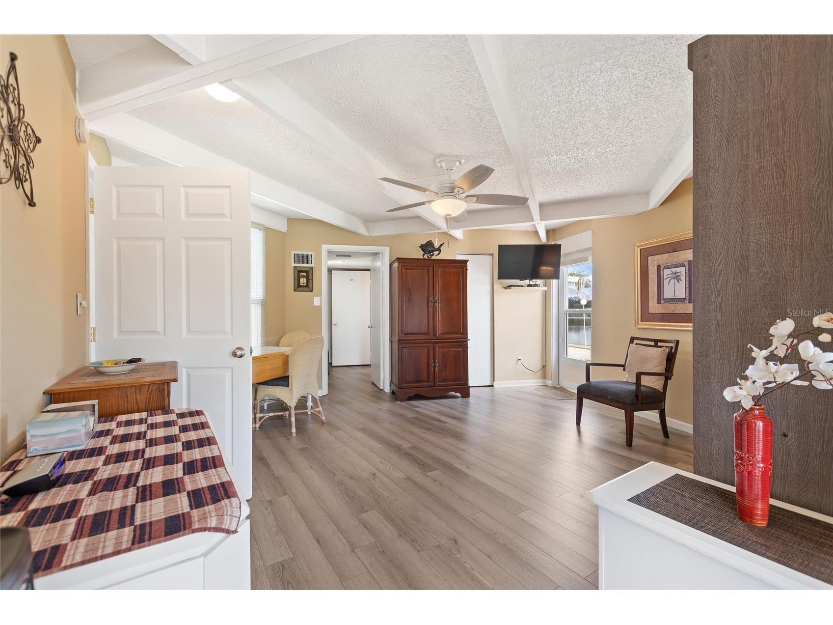 1217 Club Circle Lakeshore FL 33854 P4937976 image15