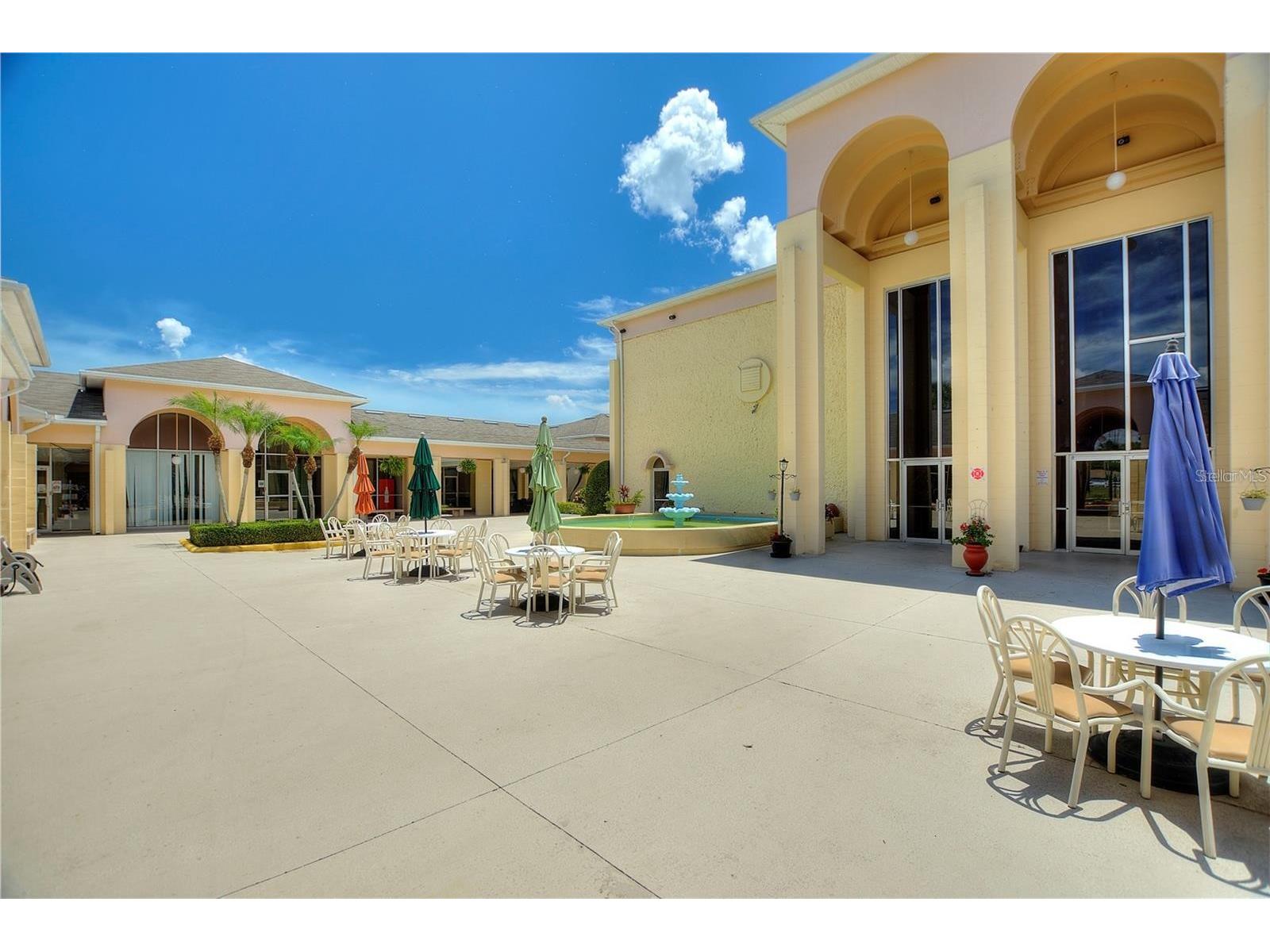 1217 Club Circle Lakeshore FL 33854 P4937976 image22