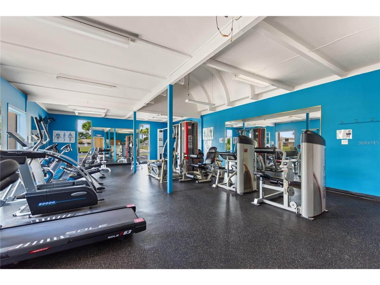 1217 Club Circle Lakeshore FL 33854 P4937976 image26