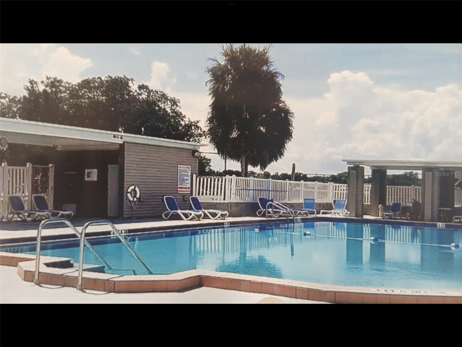 1217 Club Circle Lakeshore FL 33854 P4937976 image33