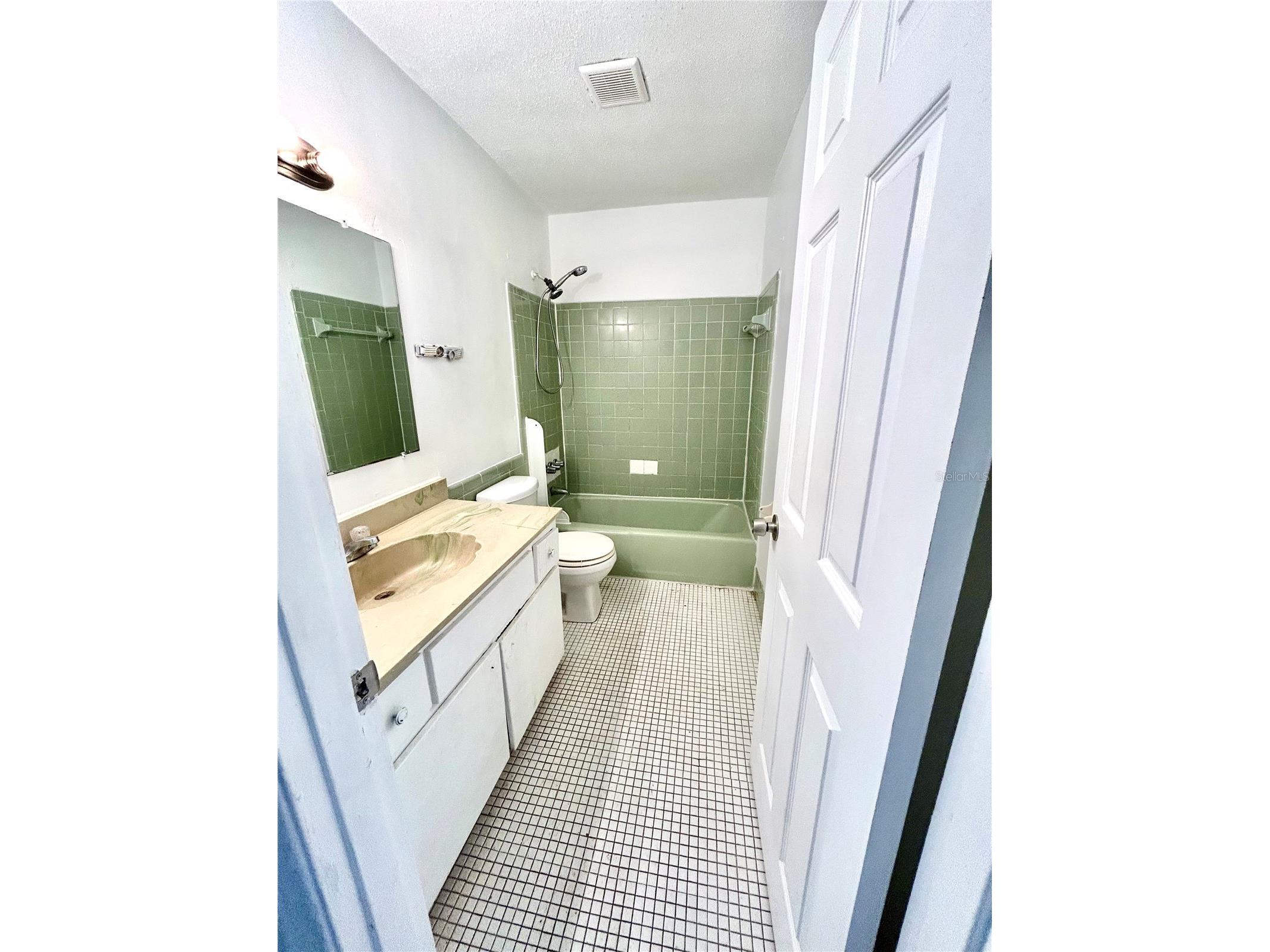 1217 Kennedy Road #06 Daytona Beach FL 32117 O6414977 image8