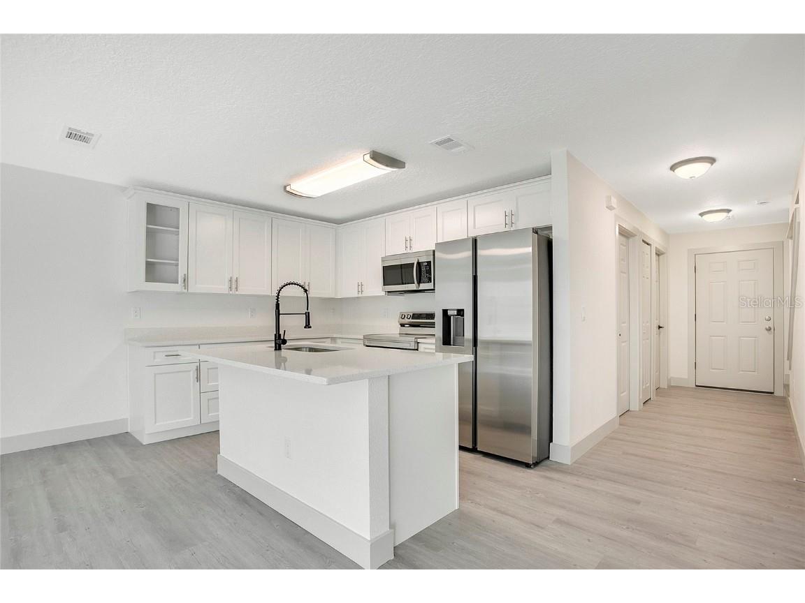 1217 W 6th Street Sanford FL 32771 O6359272 image5