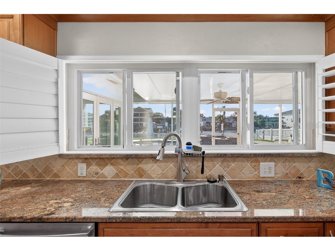 12170 4th Street E Treasure Island FL 33706 - BOCA CIEGA BAY TB8418136 image21