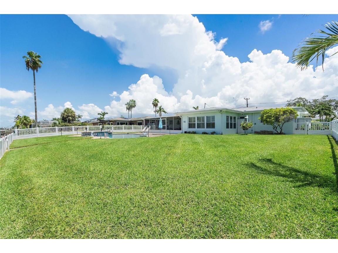 12170 4th Street E Treasure Island FL 33706 - BOCA CIEGA BAY TB8418136 image41
