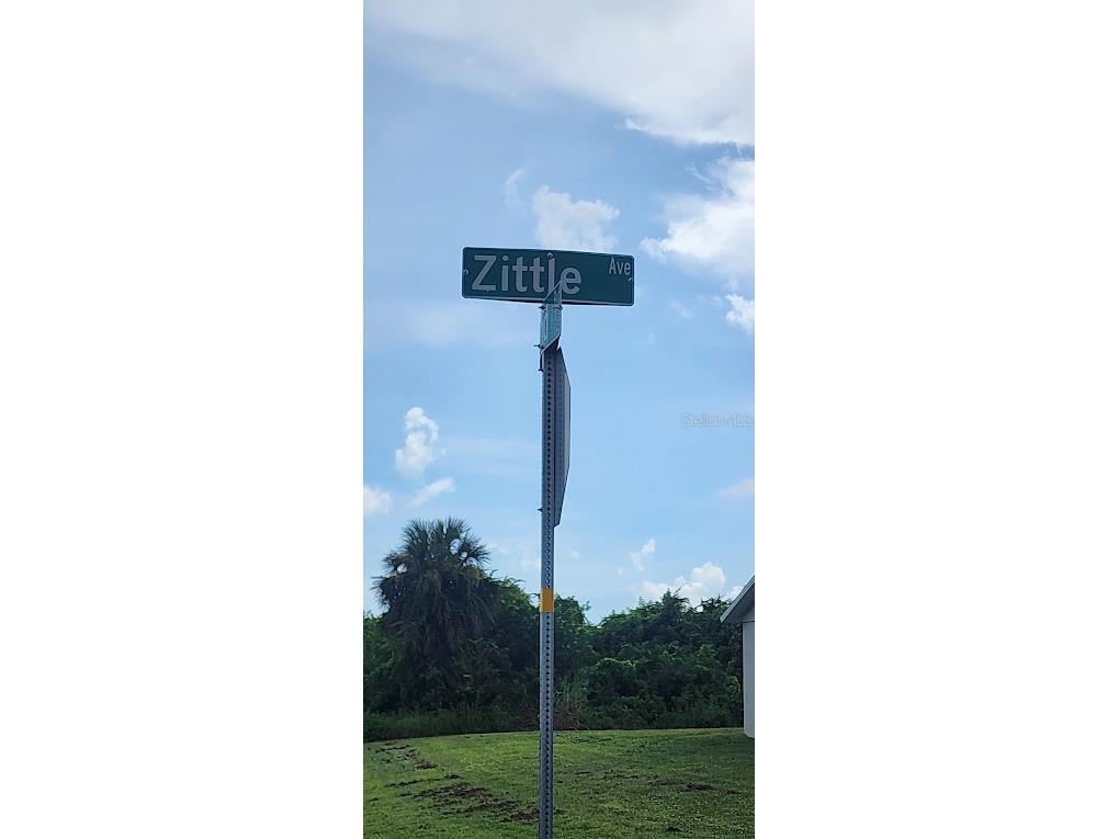 12170 Zittle Avenue Port Charlotte FL 33981 D6143387 image2
