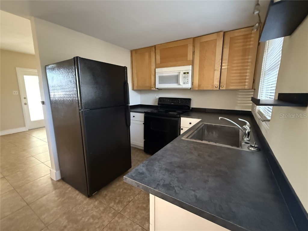 12175 3rd Street E #4 Treasure Island FL 33706 TB8440118 image6