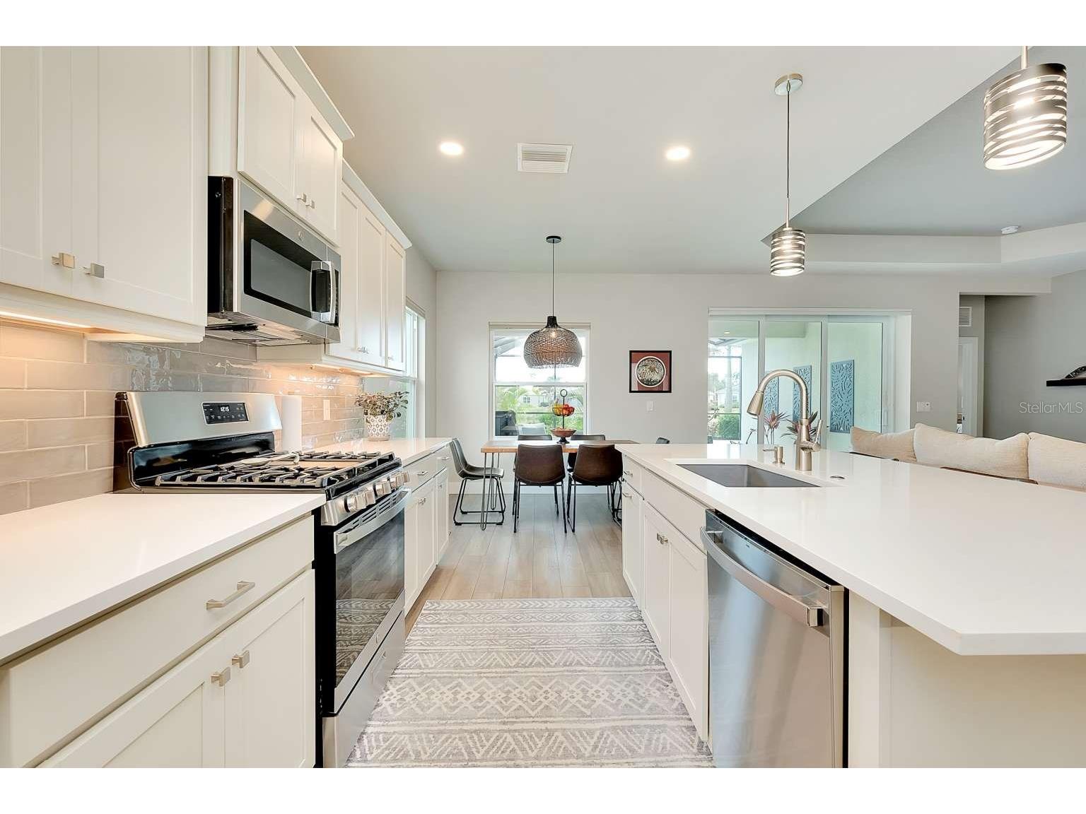 12177 Stuart Drive Venice FL 34293 TB8474680 image10